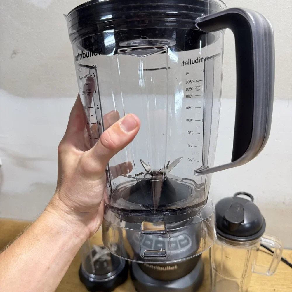 Nutribullet Blender 64 Oz Model NBC-12A Gray 1200 Watt Tested NBC-12A NBF70500P